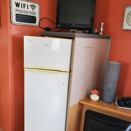 Mobil Chez L Habitants * 생장드몽